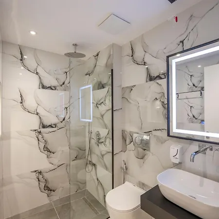 Hotel Absolute