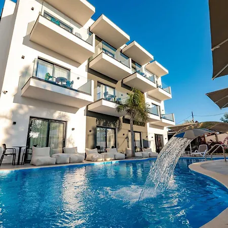 Hotell Absolute Ksamil