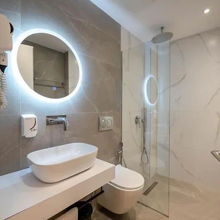 Hotel Absolute