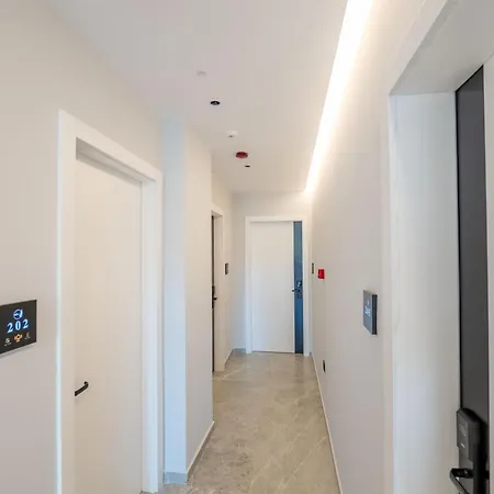 Absolute Hotel 4*