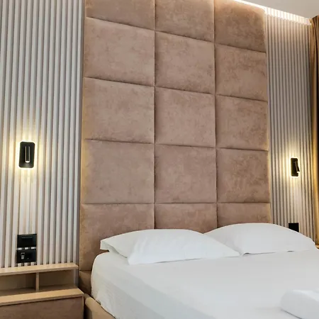 Absolute Hotel 4*