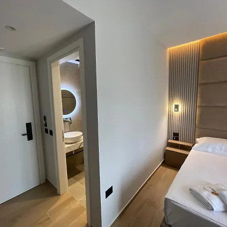 Absolute Guest house