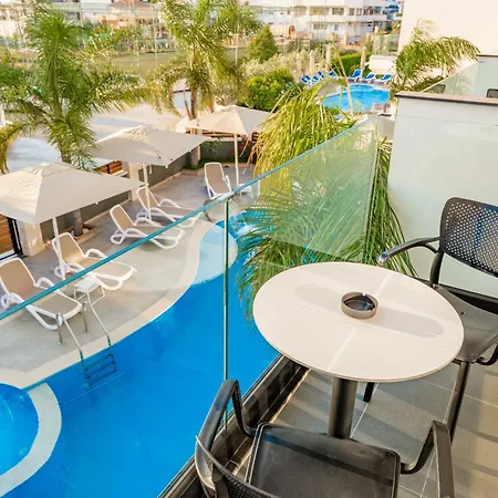 Absolute Hotel Ksamil